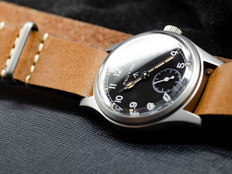 Pouying Dirty Dozen Military Watch uses scratch-resistance sapphire crystal