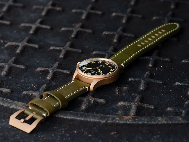 Pouying Puresky classic pilot watch with Seiko NH38 automatic movement