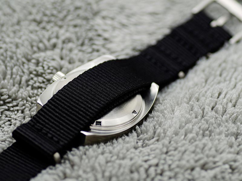 Pouying Royalbar Military Watch with Date