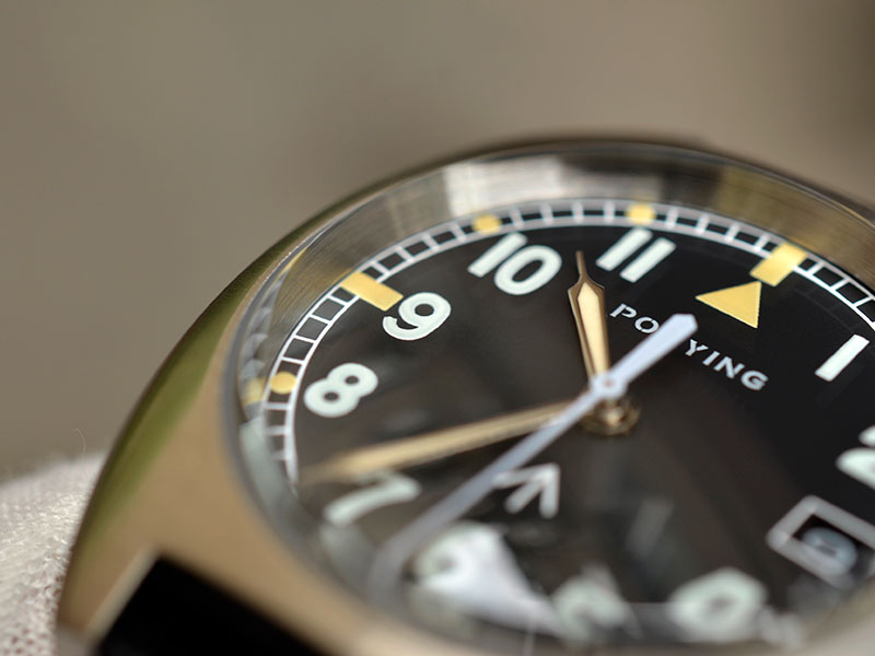 Gorgeous Pouying Royalbar Military Watch every detail is finely processed