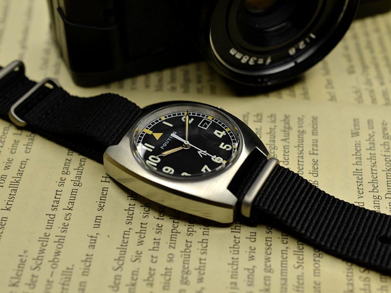 Pouying Royalbar Military Watch with Date