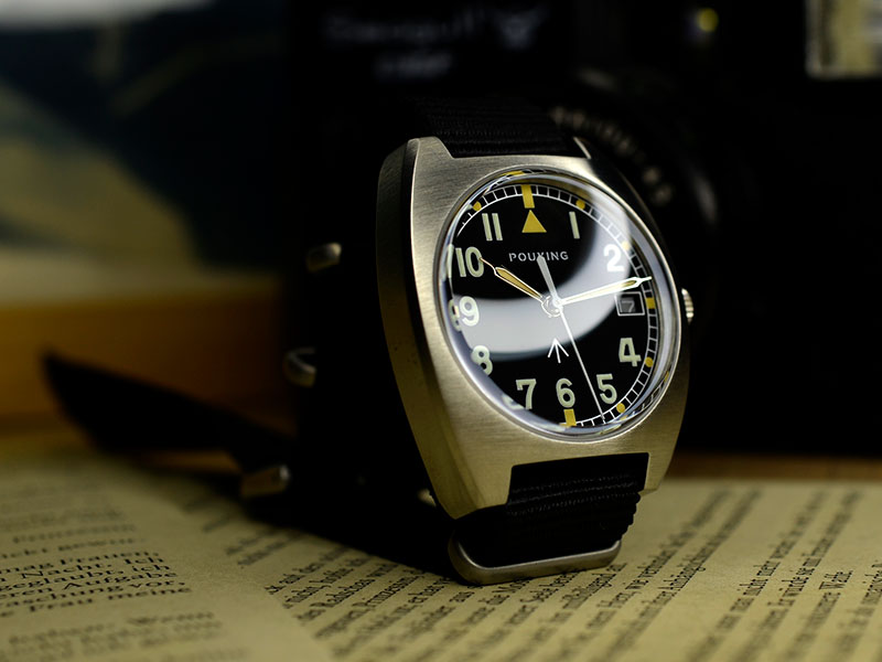 Pouying Royalbar Military Watch with Date